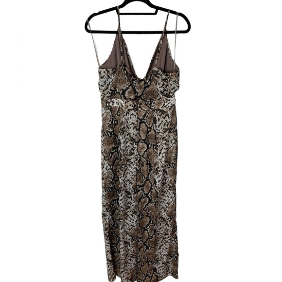 Super Down Snake Print Jumpsuit Plung Neck Line Wide Leg Revolve size Large - Picture 3 of 12